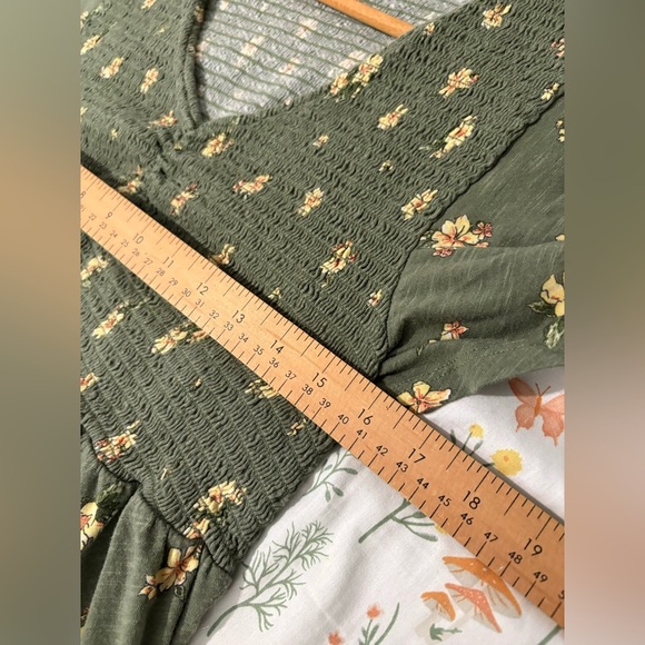 Torrid size 2X cotton modal slub b-neck smocked top short sleeve - Picture 5 of 8